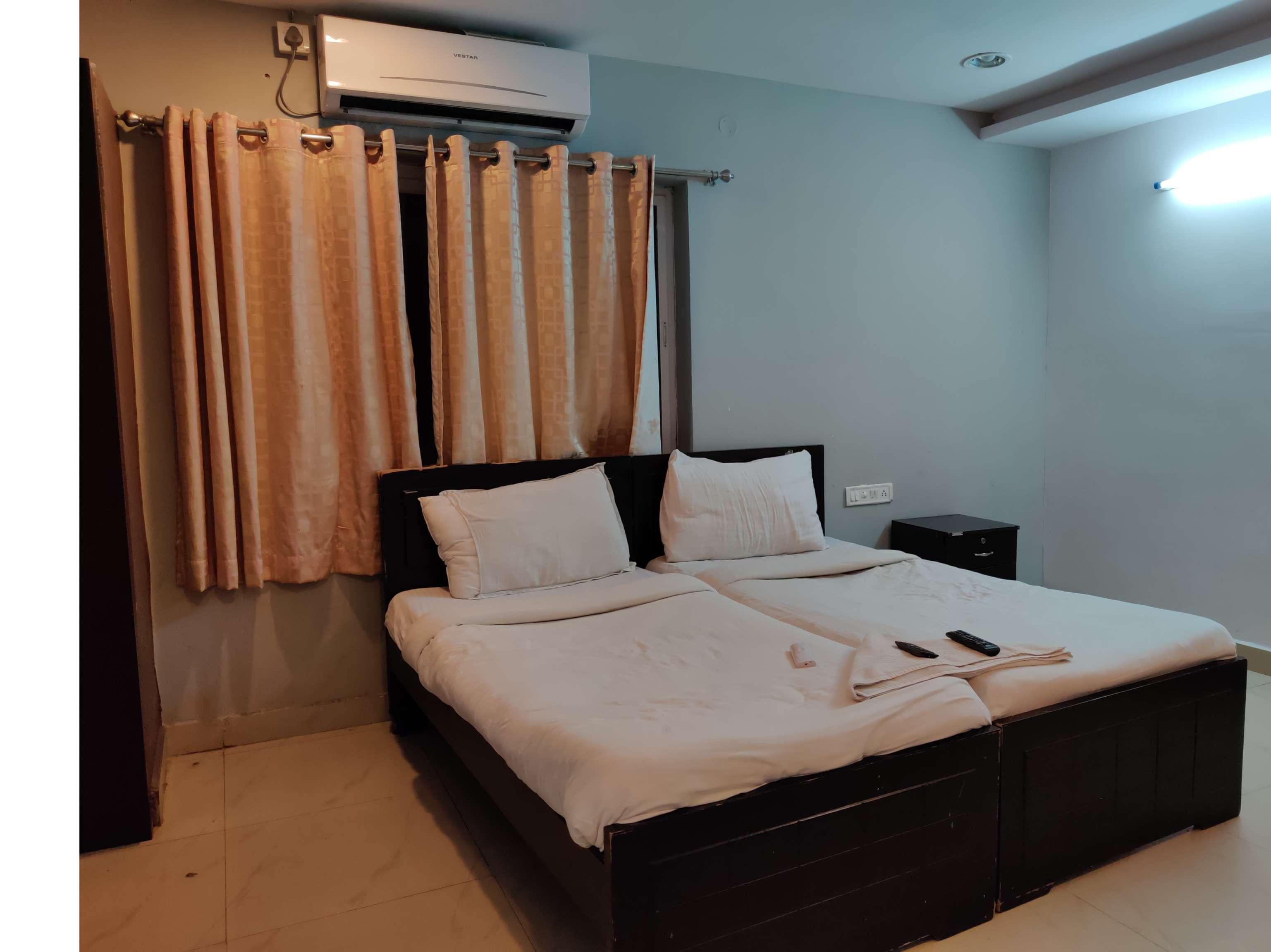 Hotel Oyo Flagship 463 Banjara Hills Hyderabad Esterno foto