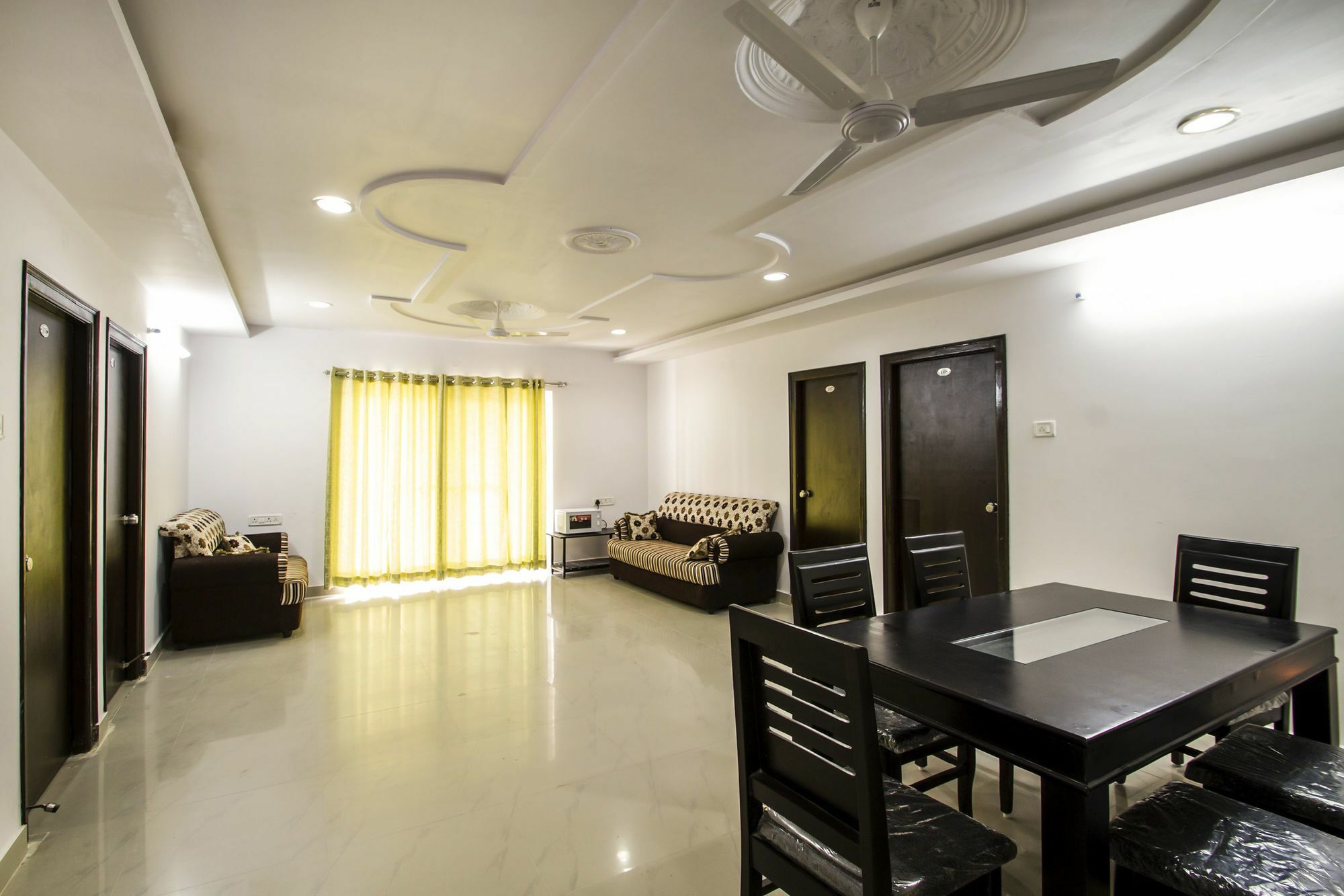 Hotel Oyo Flagship 463 Banjara Hills Hyderabad Esterno foto