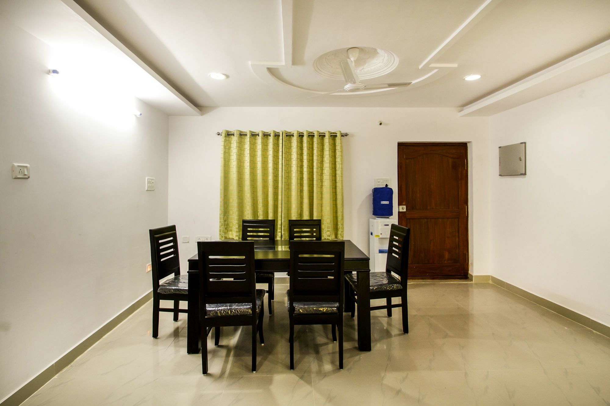 Hotel Oyo Flagship 463 Banjara Hills Hyderabad Esterno foto